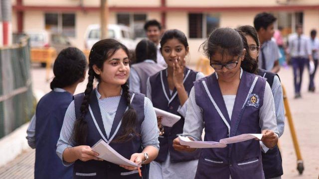 শিক্ষা প্রতিষ্ঠানের ছুটি আবারও বাড়ছে